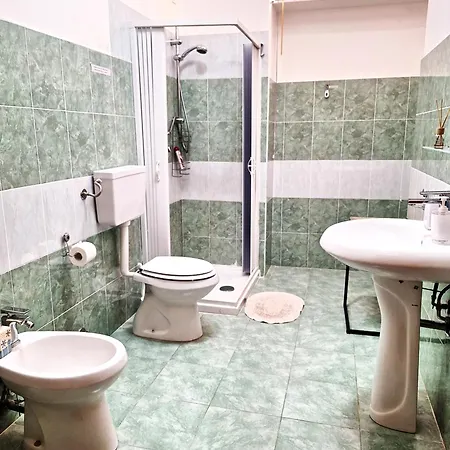 - Copenaghen House - Zona Ospedale סאסארי
